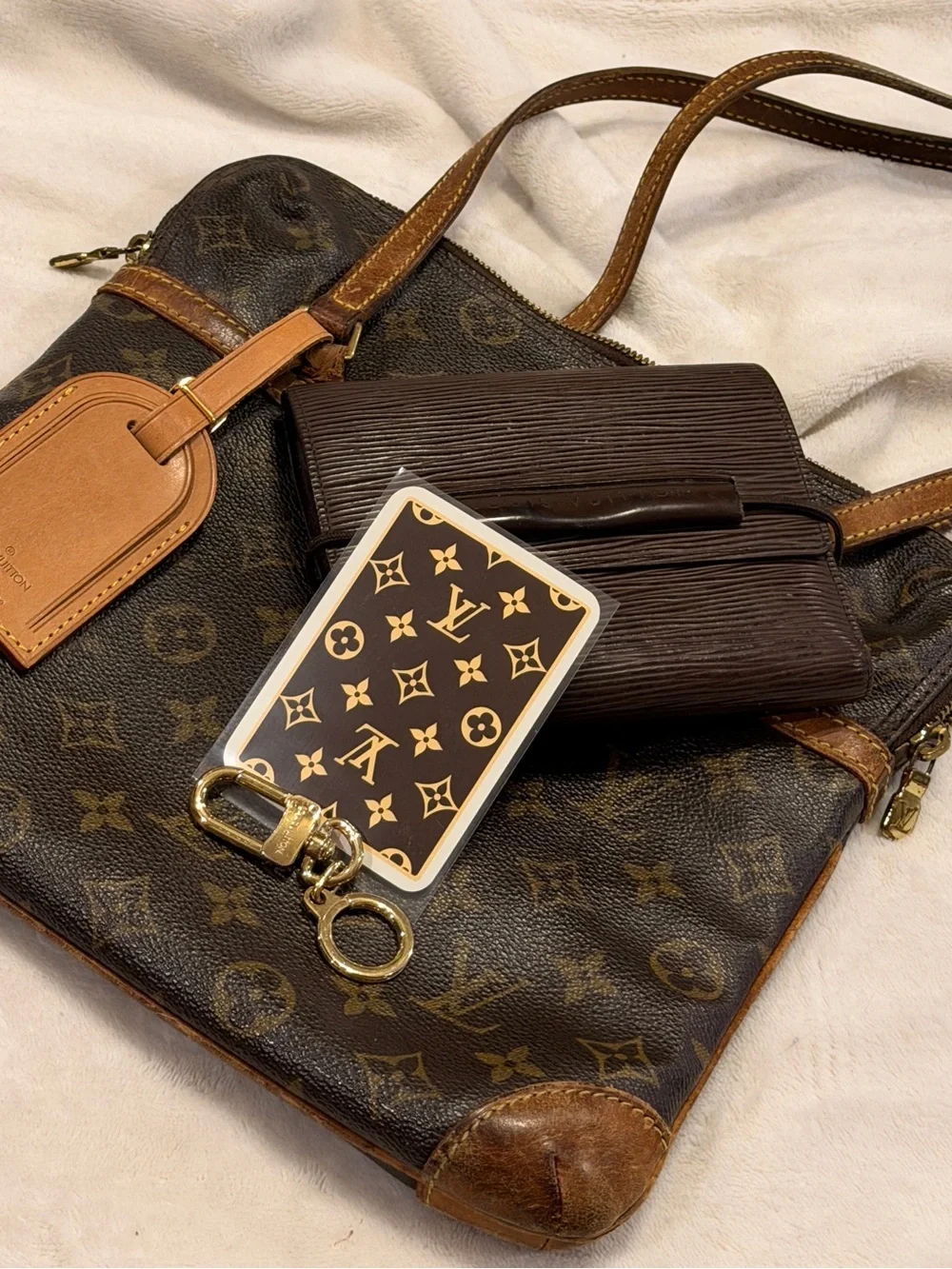 Authentic Louis Vuitton Popincourt Haut Collector Bundle LV Epi Anneau Cles